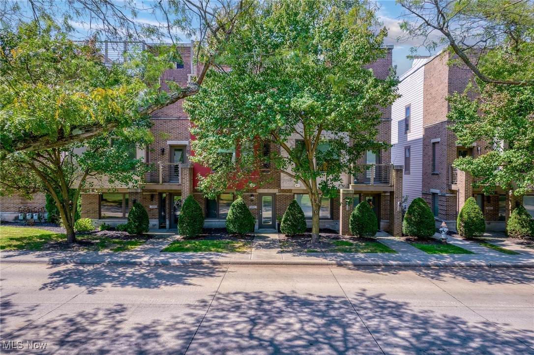 1417 Slate Court - Photo 1