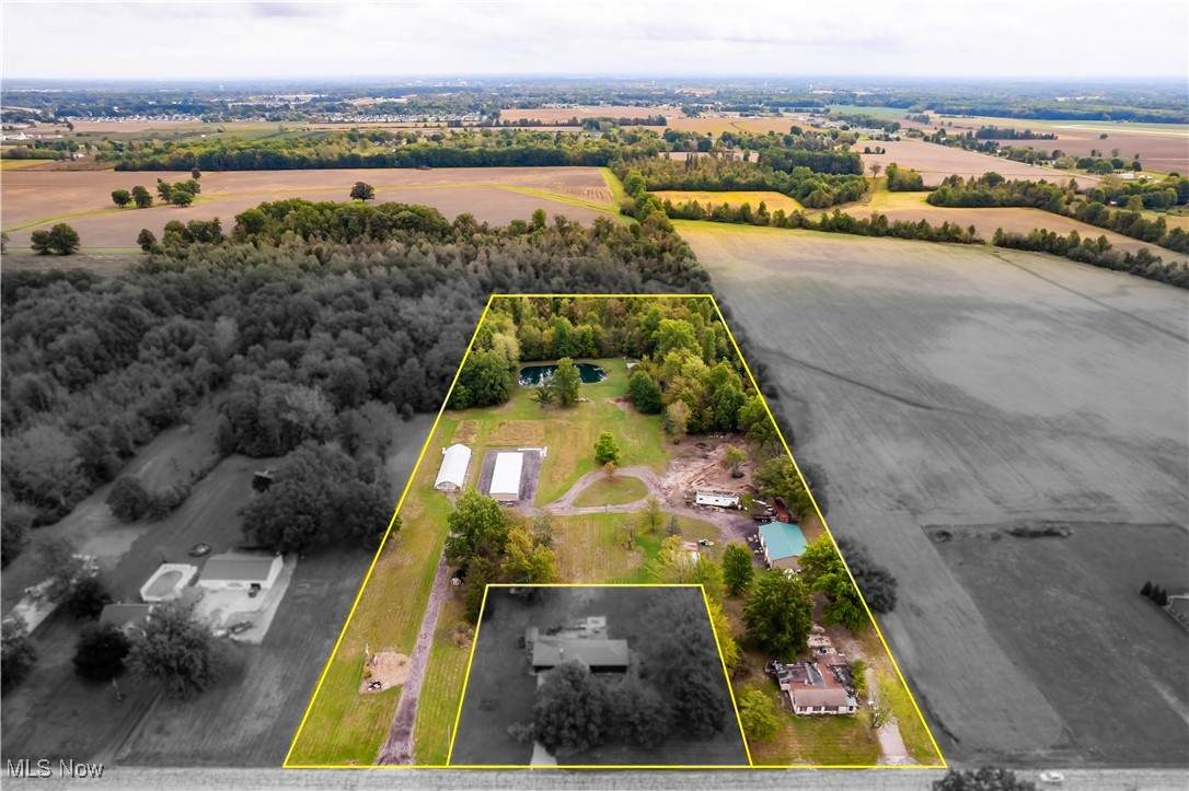 9075 Oberlin Road - Photo 1