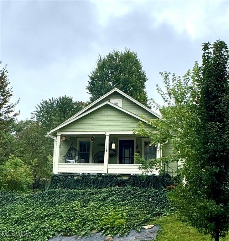 481 Hill Street - Photo 1