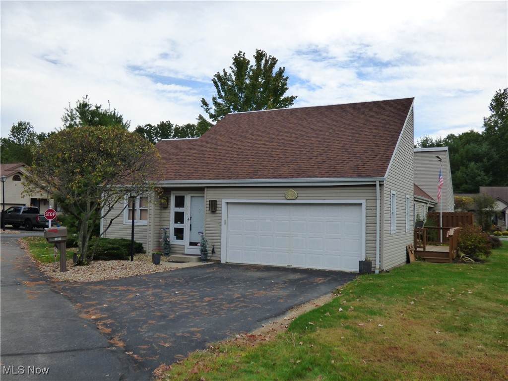 1206 Surrey Point Drive - Photo 1