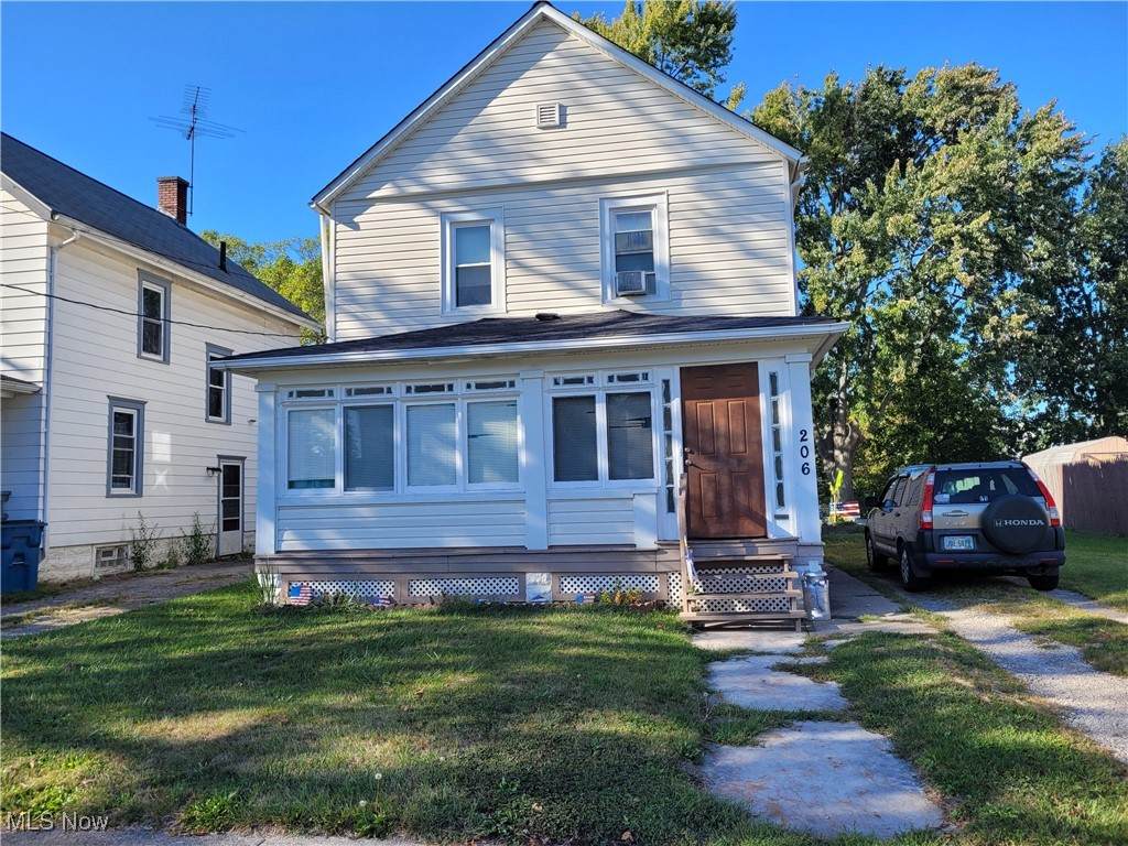 206 29th Street - Photo 1