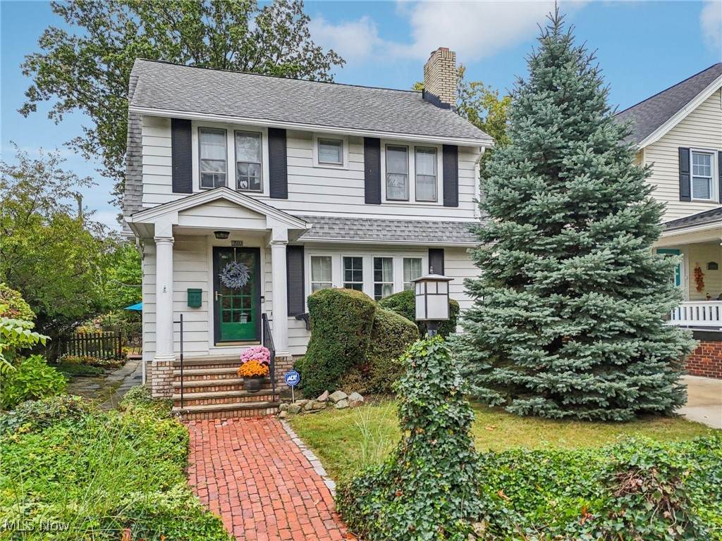 1503 Chesterland Avenue - Photo 1