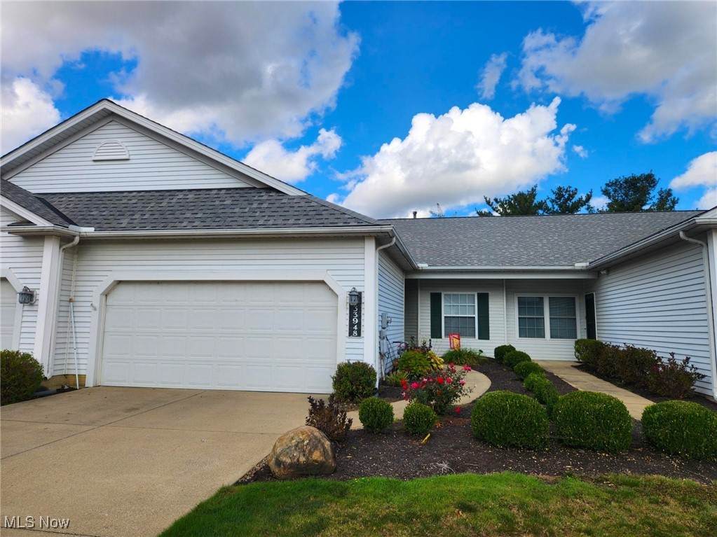 33948 Honeysuckle Lane - Photo 1