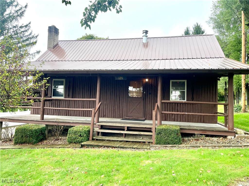 121 East Marion Street - Photo 1