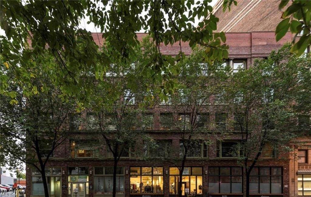 1104 Prospect Avenue - Photo 1