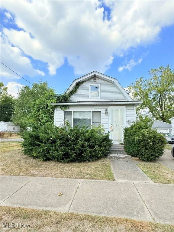 975 Concord Avenue - Photo 1