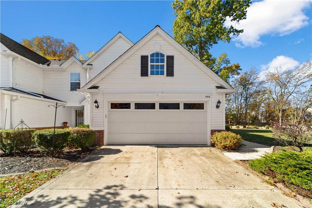 1986 Reserve Circle - Photo 1