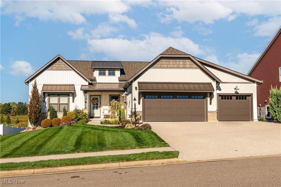 2160 Championship Circle - Photo 1