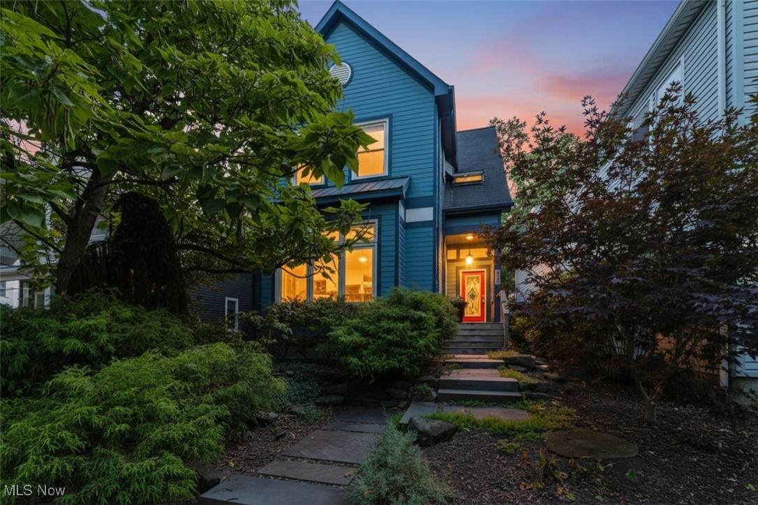 2035 11th Street - Photo 1