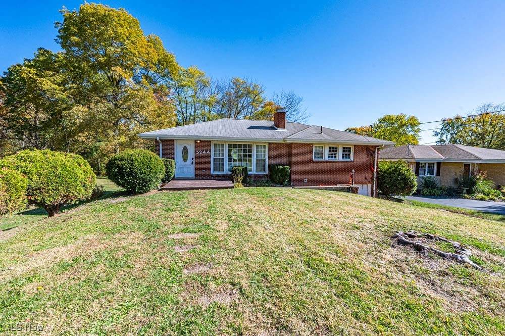 3244 St Clair Avenue - Photo 1