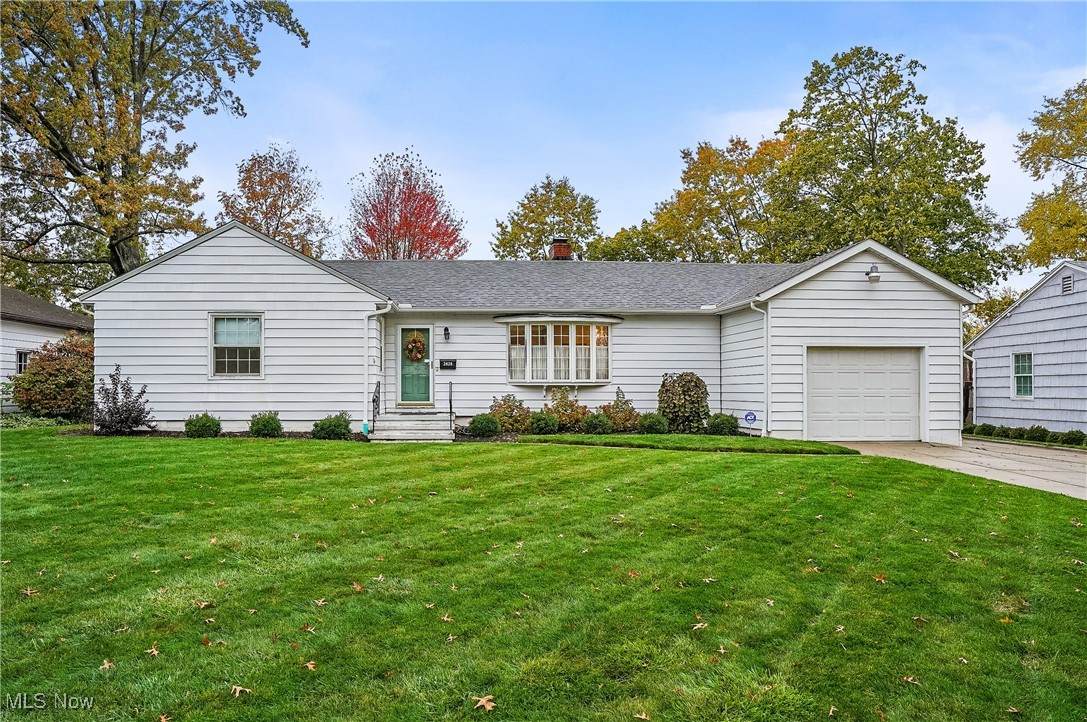 2438 Haven Boulevard - Photo 1