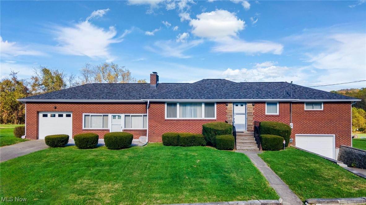 162 Locust Lane - Photo 1