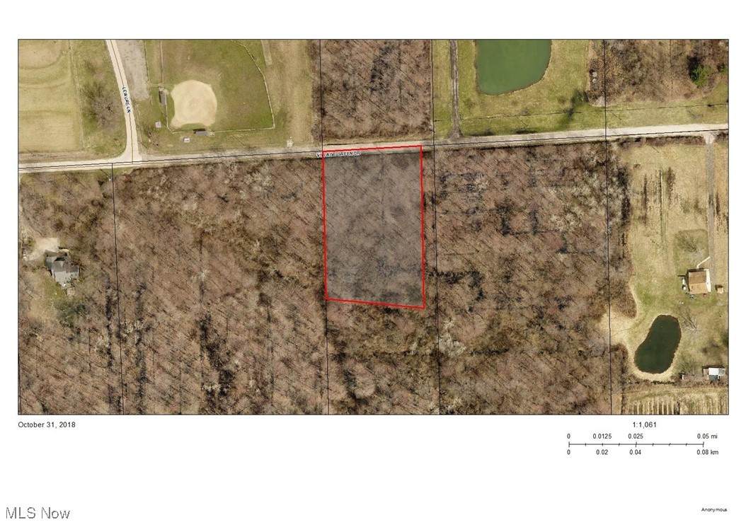  Village Green - Photo 1