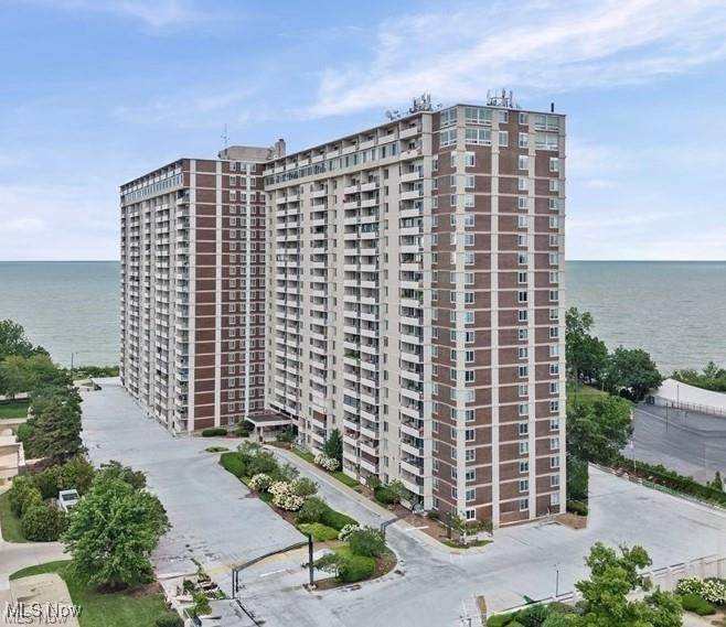 12900 Lake Avenue - Photo 1