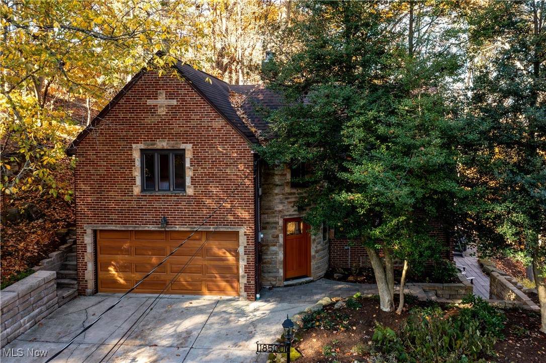 18500 Edgewood Drive - Photo 1