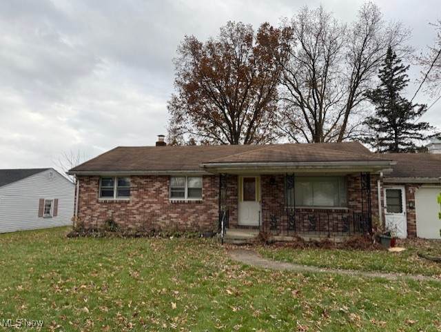 1913 Country Club Avenue - Photo 1