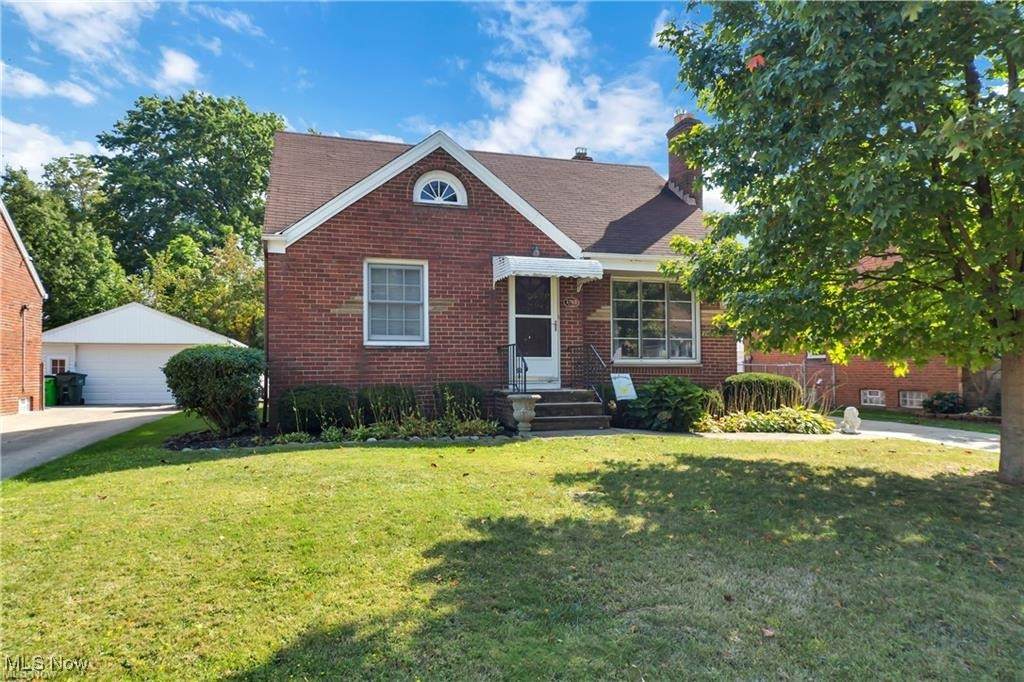 1763 Temple Avenue - Photo 1