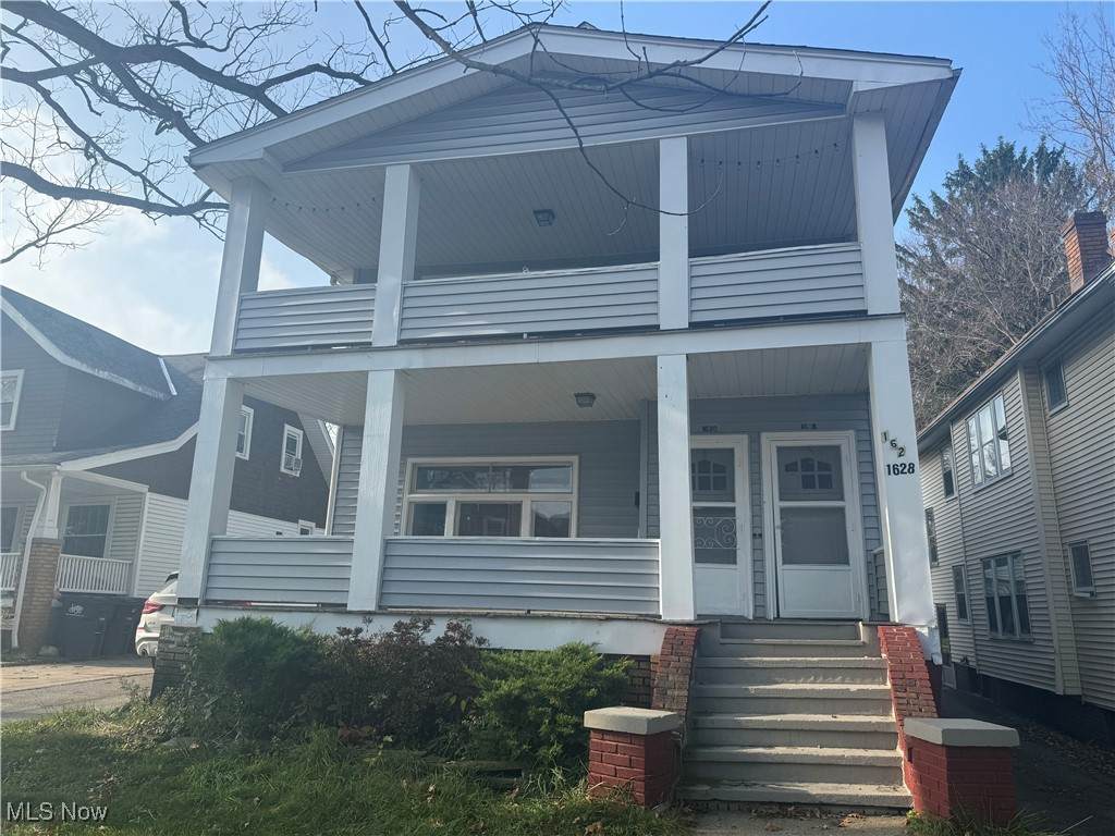 1628 Victoria Avenue - Photo 1