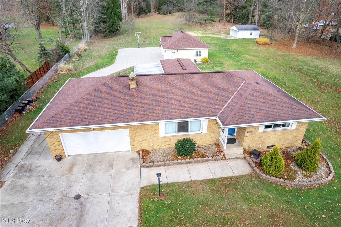 11356 Albion Road - Photo 1