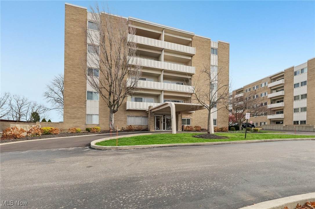 2039 Wooster Road - Photo 1