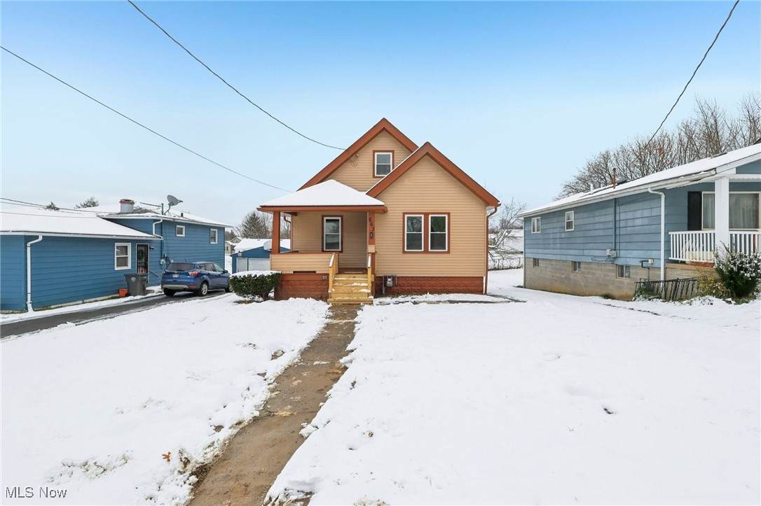 863 Pasadena Avenue - Photo 1