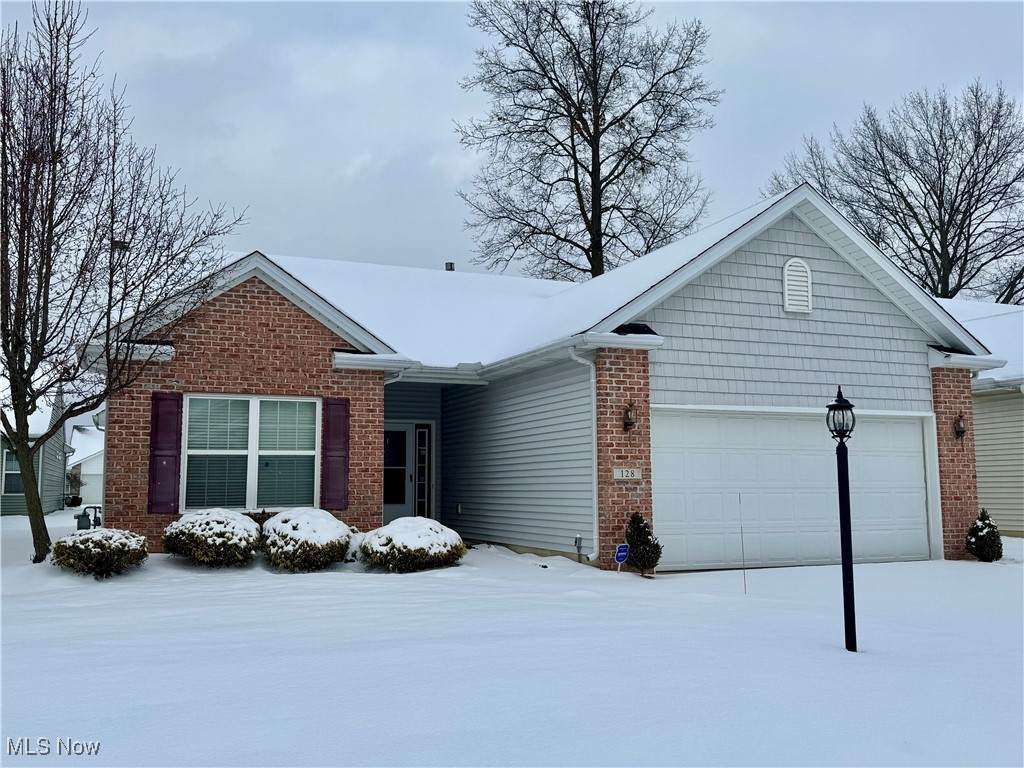 128 Richmond Court - Photo 1