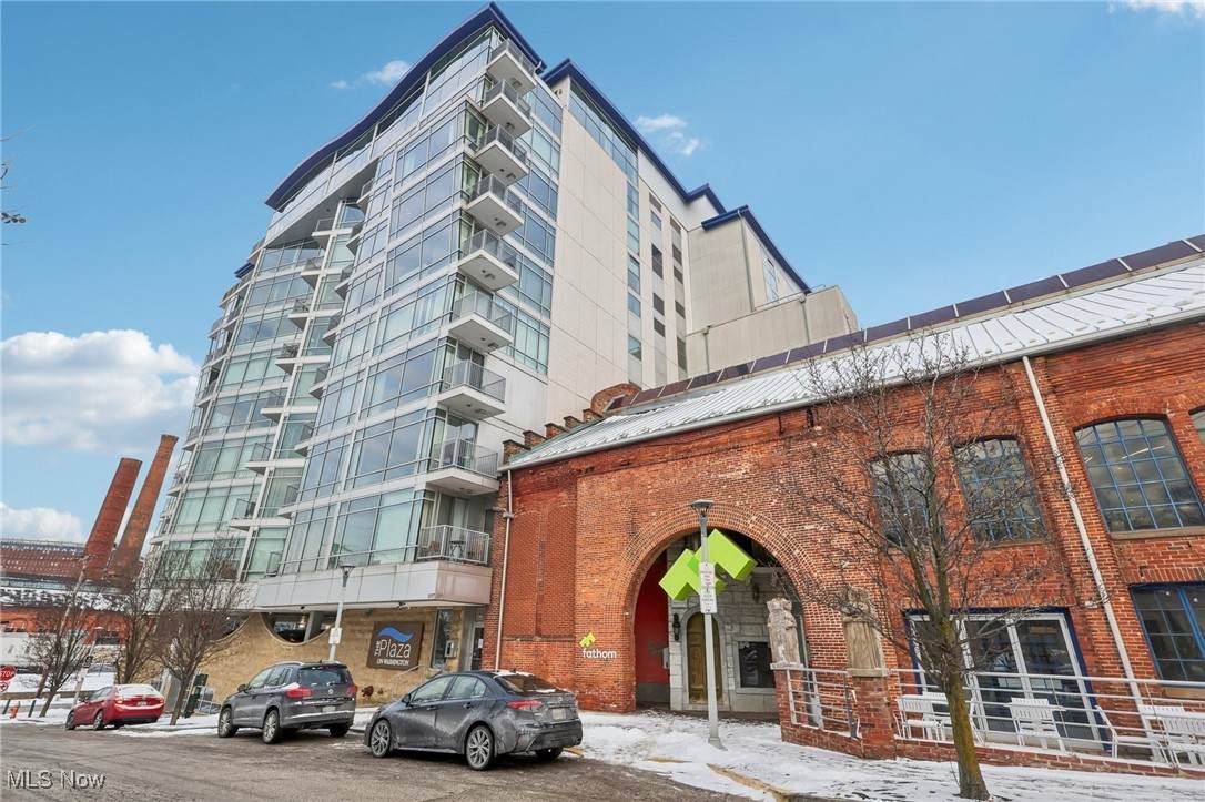 1237 Washington Avenue - Photo 1