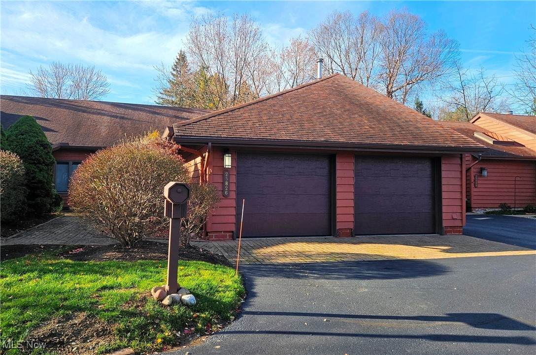 25826 Fairmount Boulevard - Photo 1