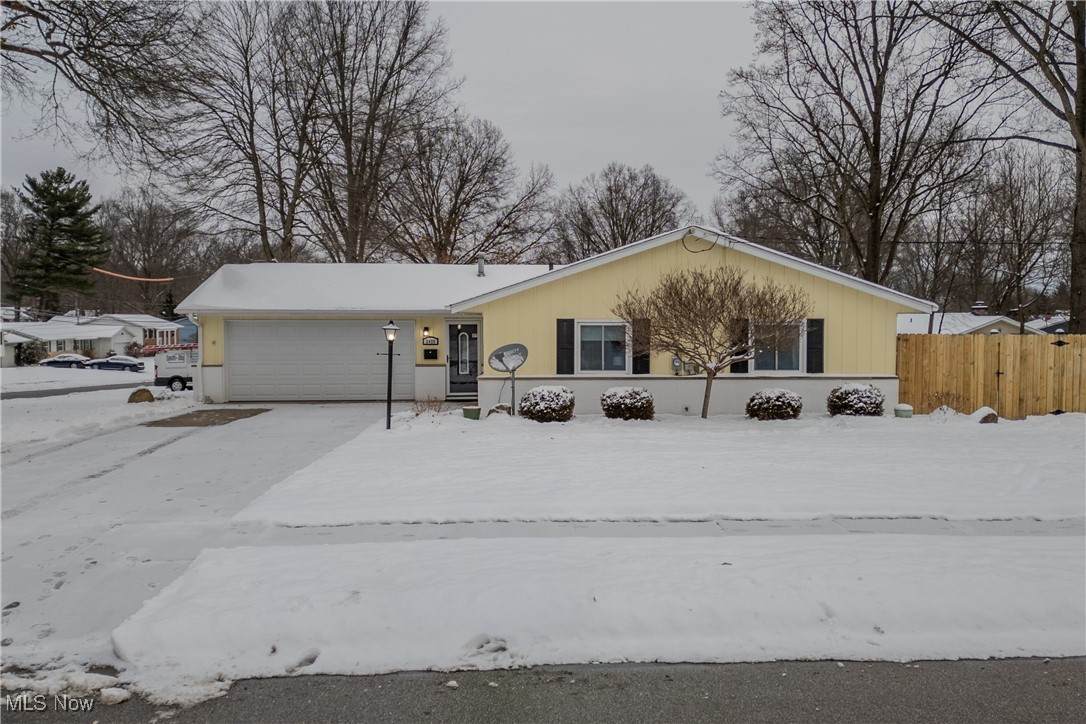 2429 Applewood Drive - Photo 1