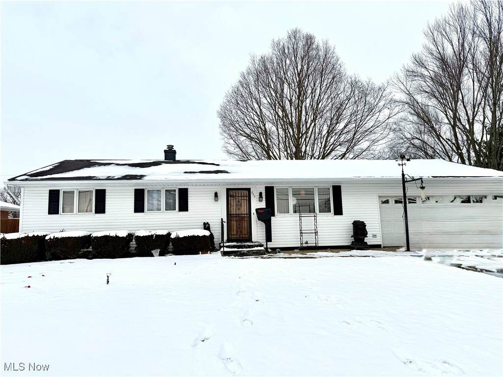 233 Wills Avenue - Photo 1