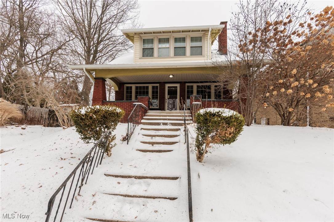 1620 Yale Avenue - Photo 1