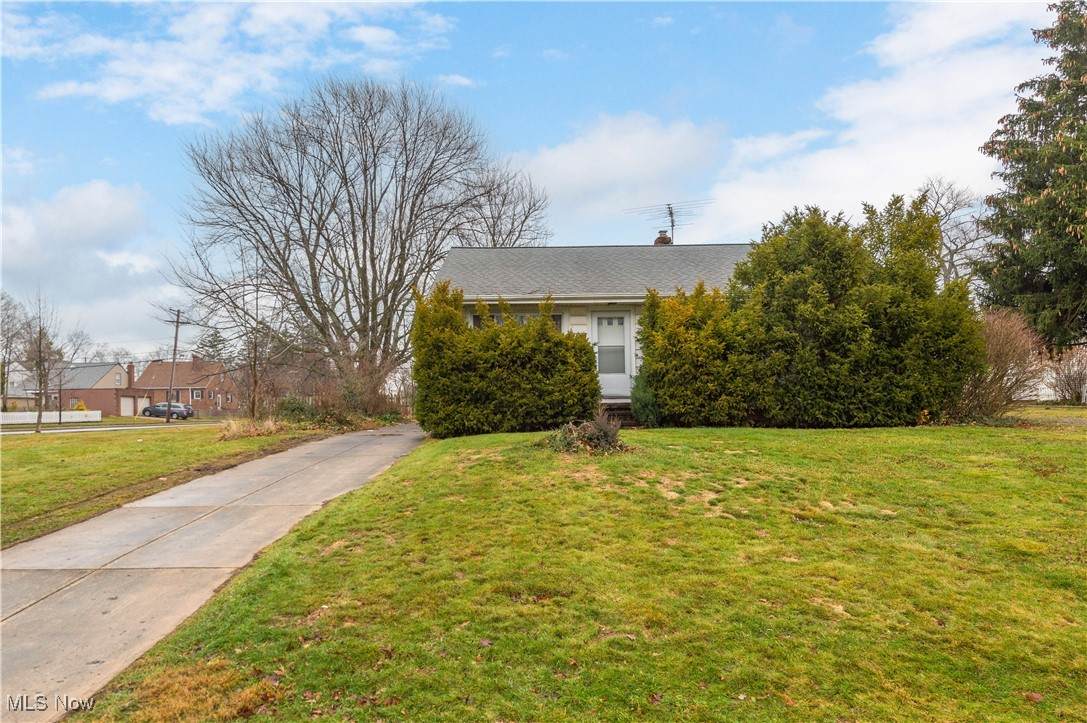 373 Glen Park Drive - Photo 1