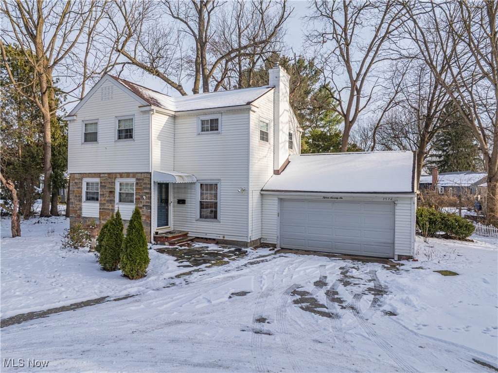 1576 Bryden Drive - Photo 1