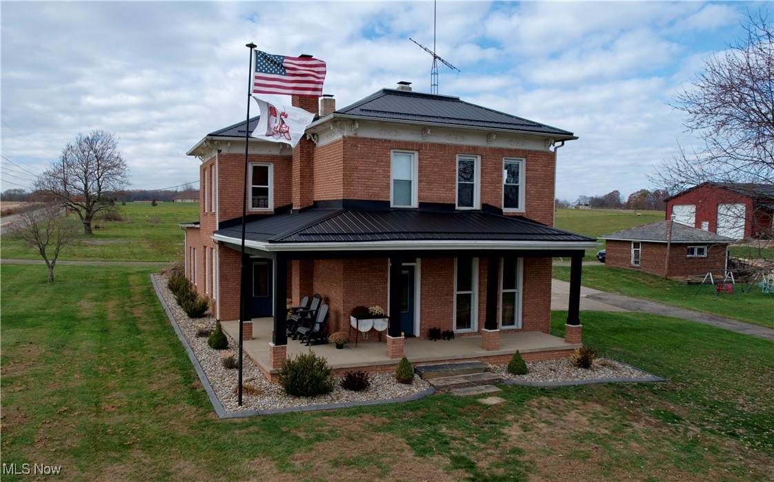 4655 Dundee Strasburg Road - Photo 1