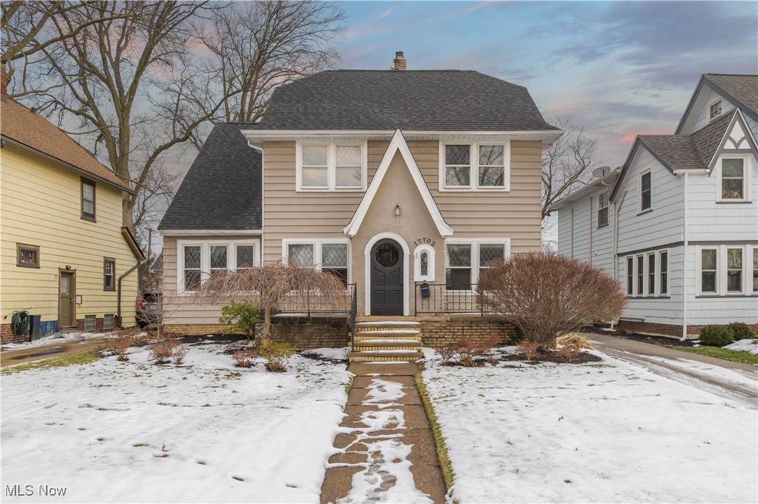 17702 Narragansett Avenue - Photo 1