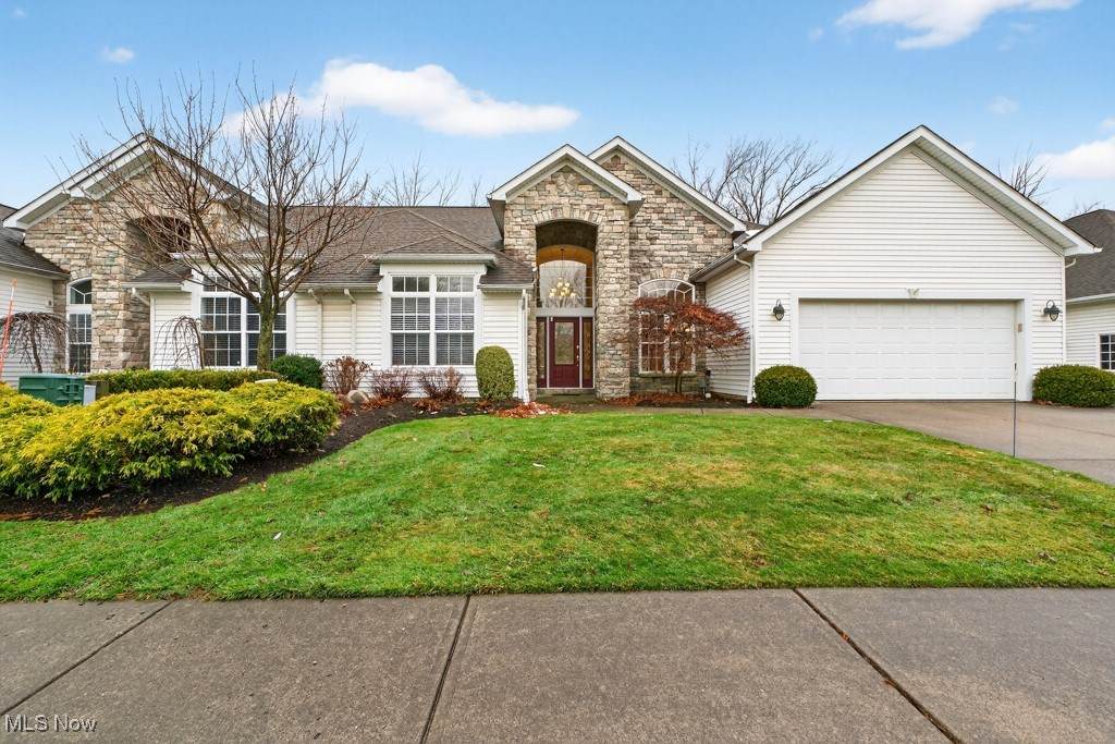 332 Gretna Green Drive - Photo 1