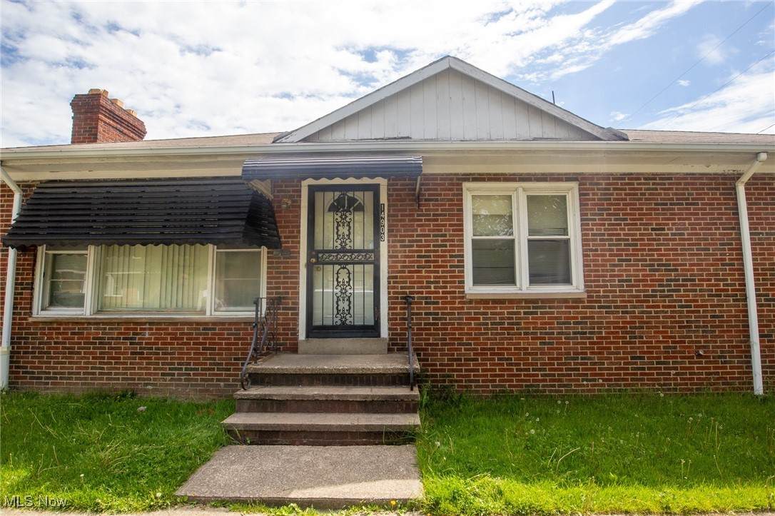 14903 Glendale Avenue - Photo 1