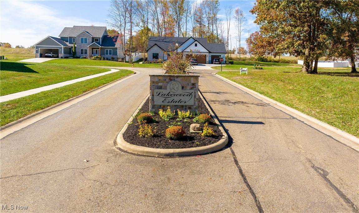  Lakewood Drive - Photo 1