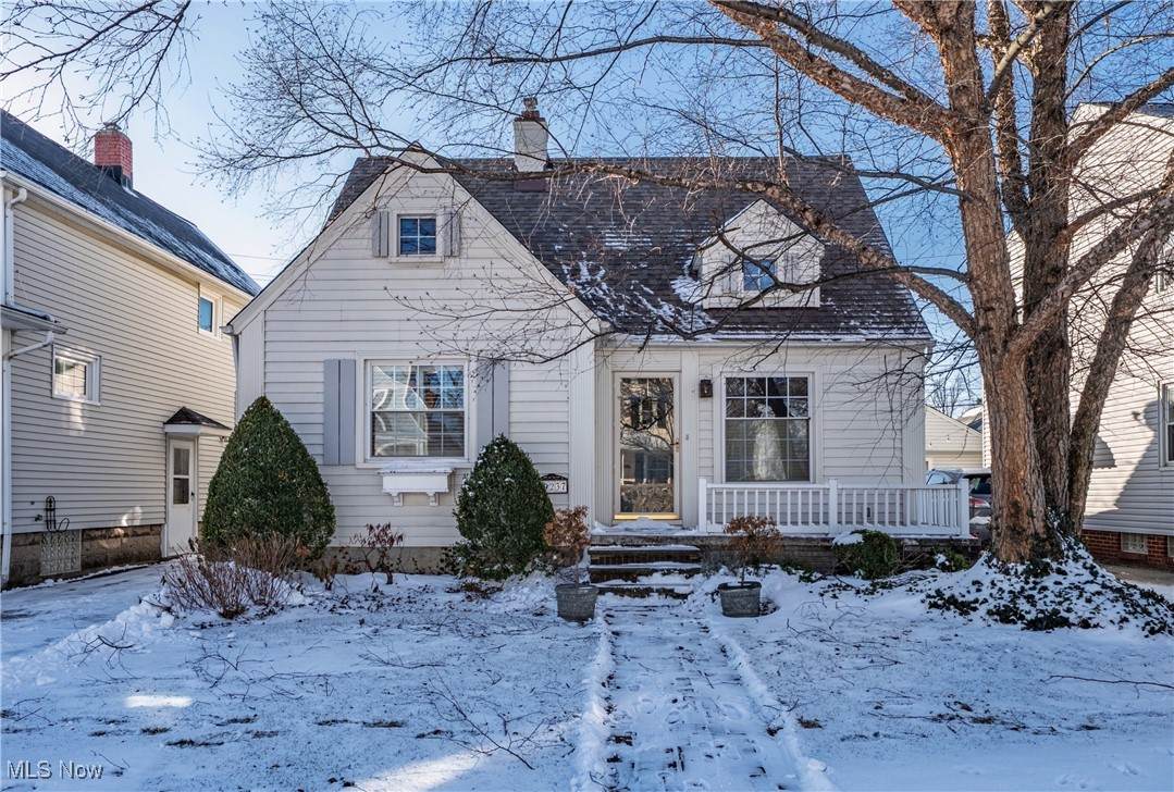 19237 Riverview Avenue - Photo 1