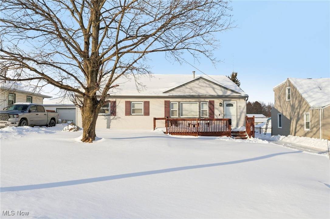 611 Wilson Street - Photo 1