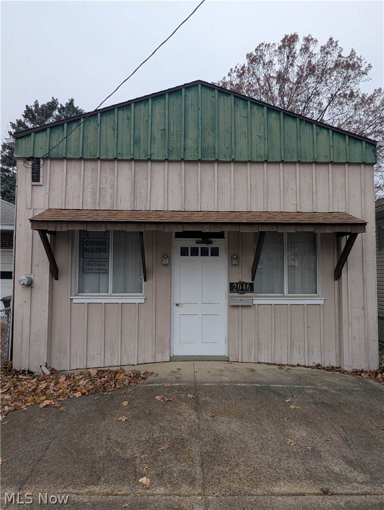 2046 12th Street - Photo 1