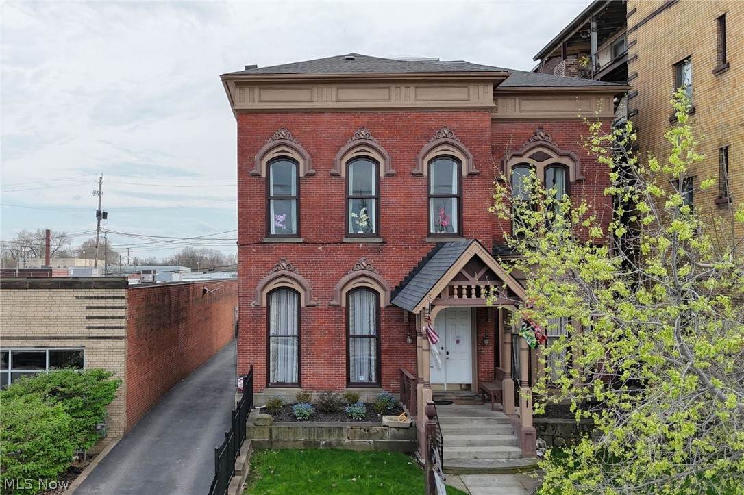 3214 Prospect Avenue - Photo 1