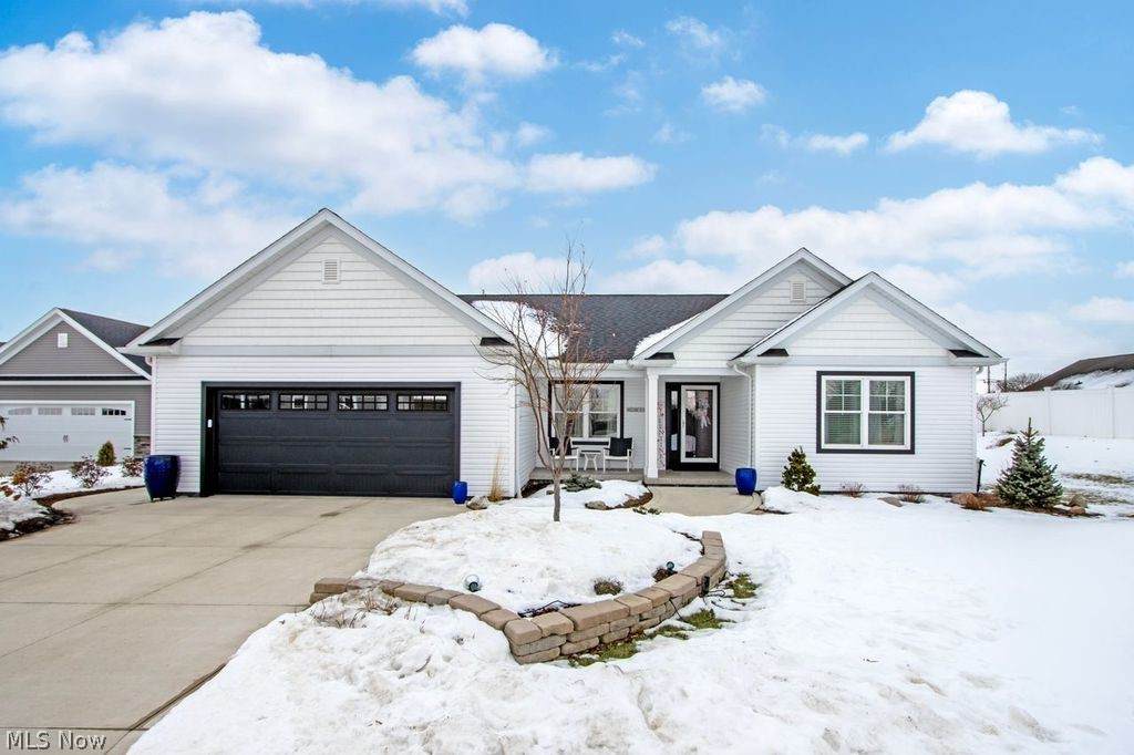 1637 Firethorn Lane - Photo 1