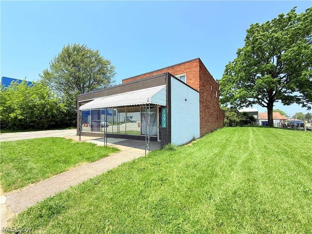 1373 Colorado Avenue - Photo 1