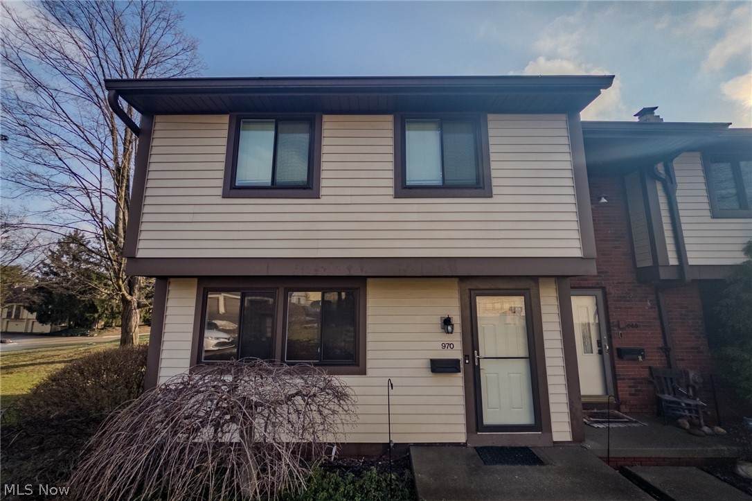 970 Hampton Ridge Drive - Photo 1