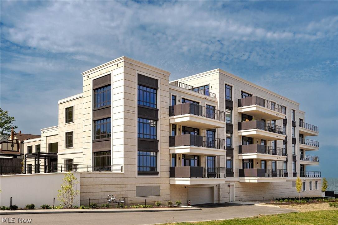 22700 Lake Road - Photo 1