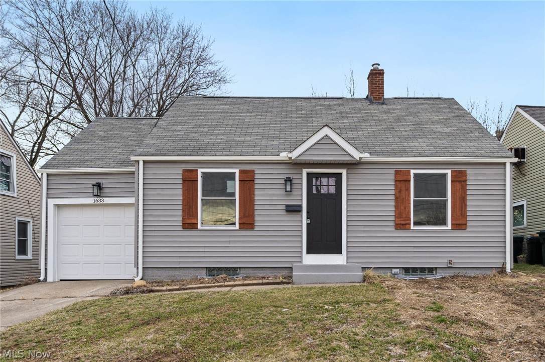1633 25th Street - Photo 1