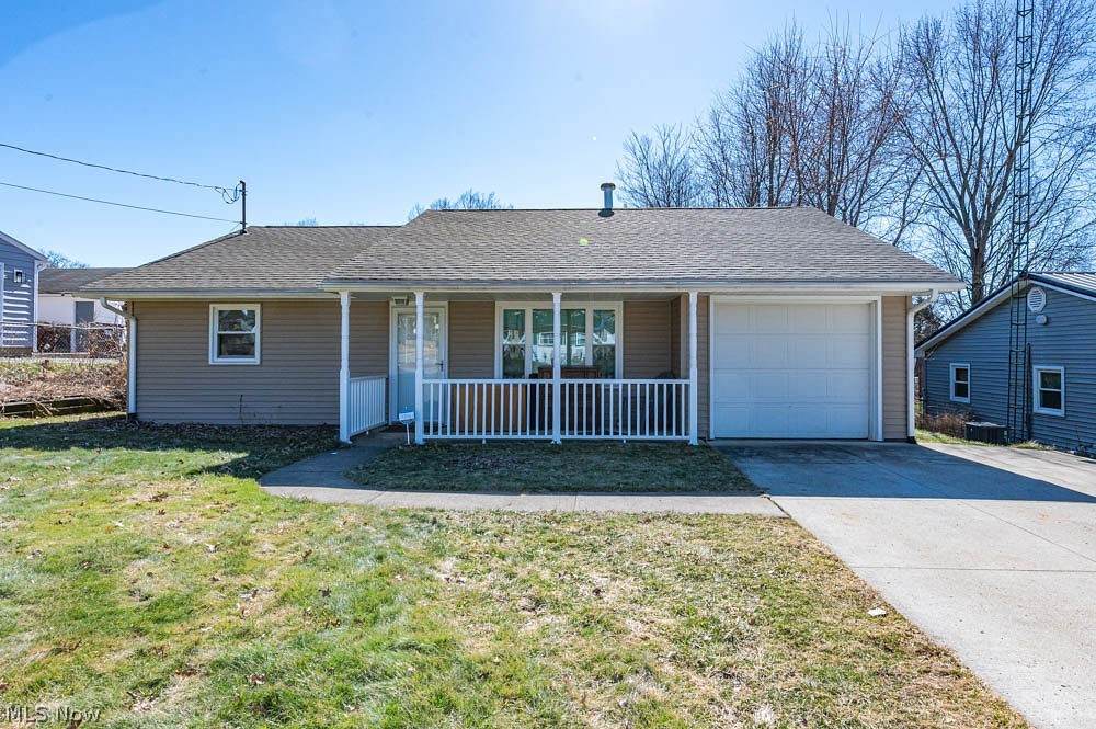 615 Deming Street - Photo 1