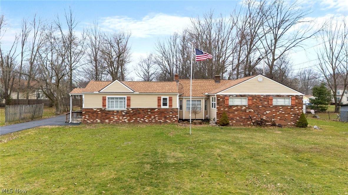 2640 Lost Nation Road - Photo 1