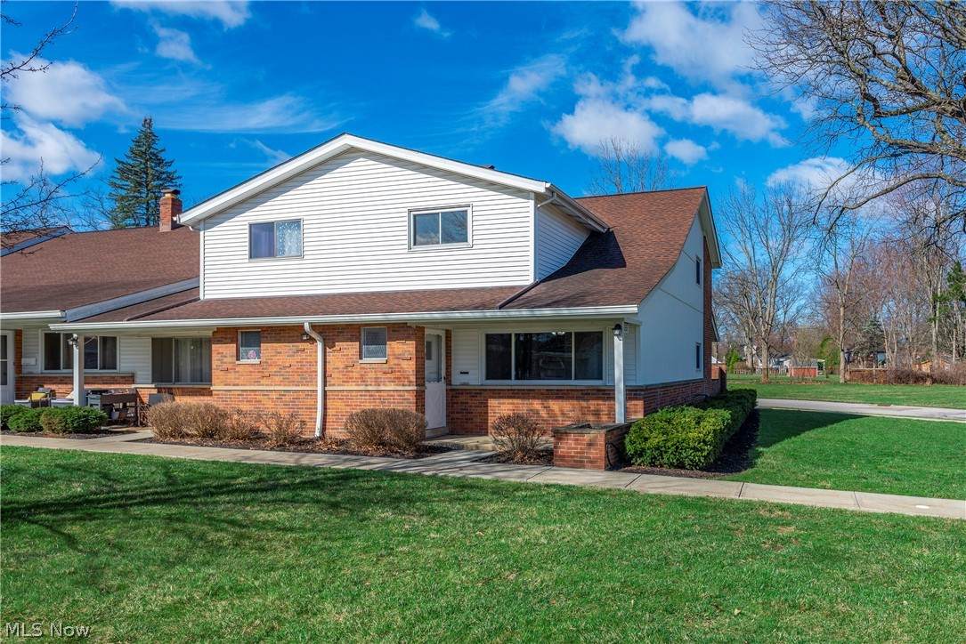 25555 Country Club Boulevard - Photo 1
